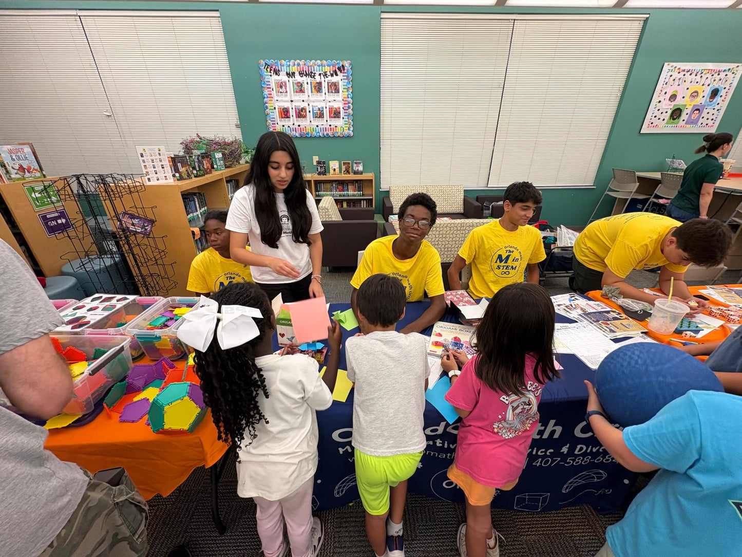 Math Circle & Festival Volunteer